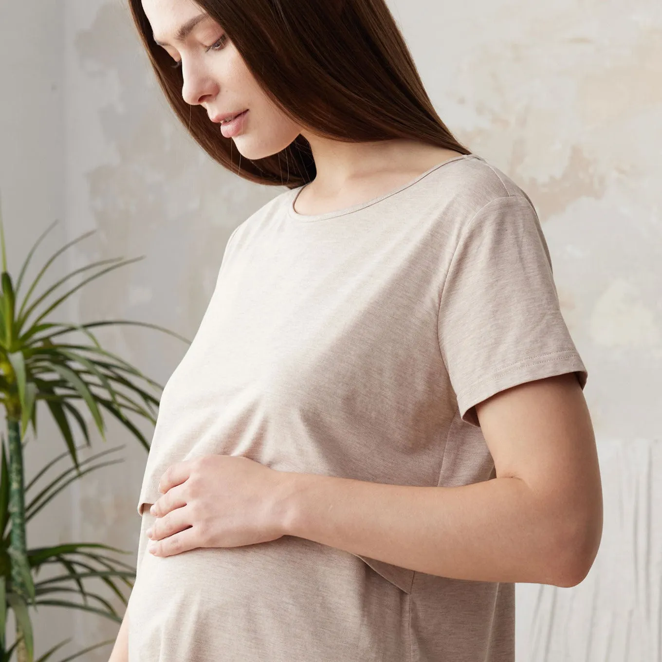 Nest Bump Women's Short Sleeve Nursing Top